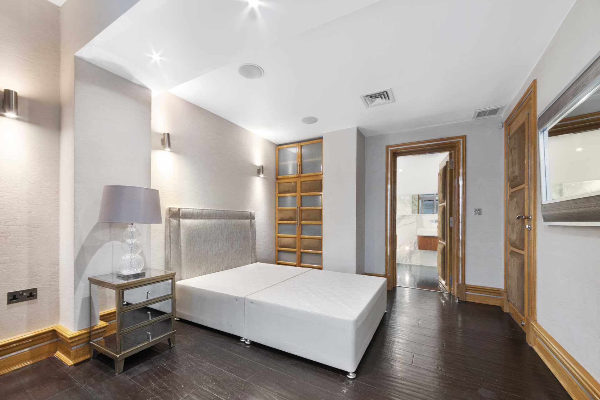 Eaton Place, Belgravia, SW1, Image 18