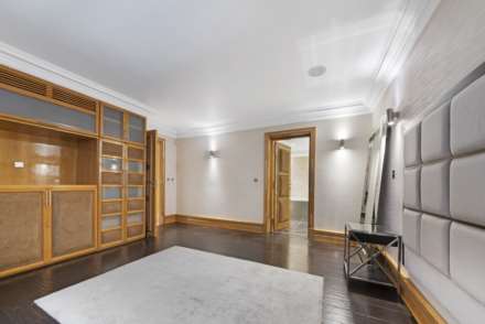 Eaton Place, Belgravia, SW1, Image 24