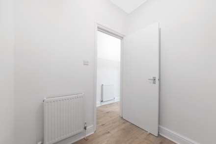 Richmond Way, Shepherds Bush, W12, Image 13