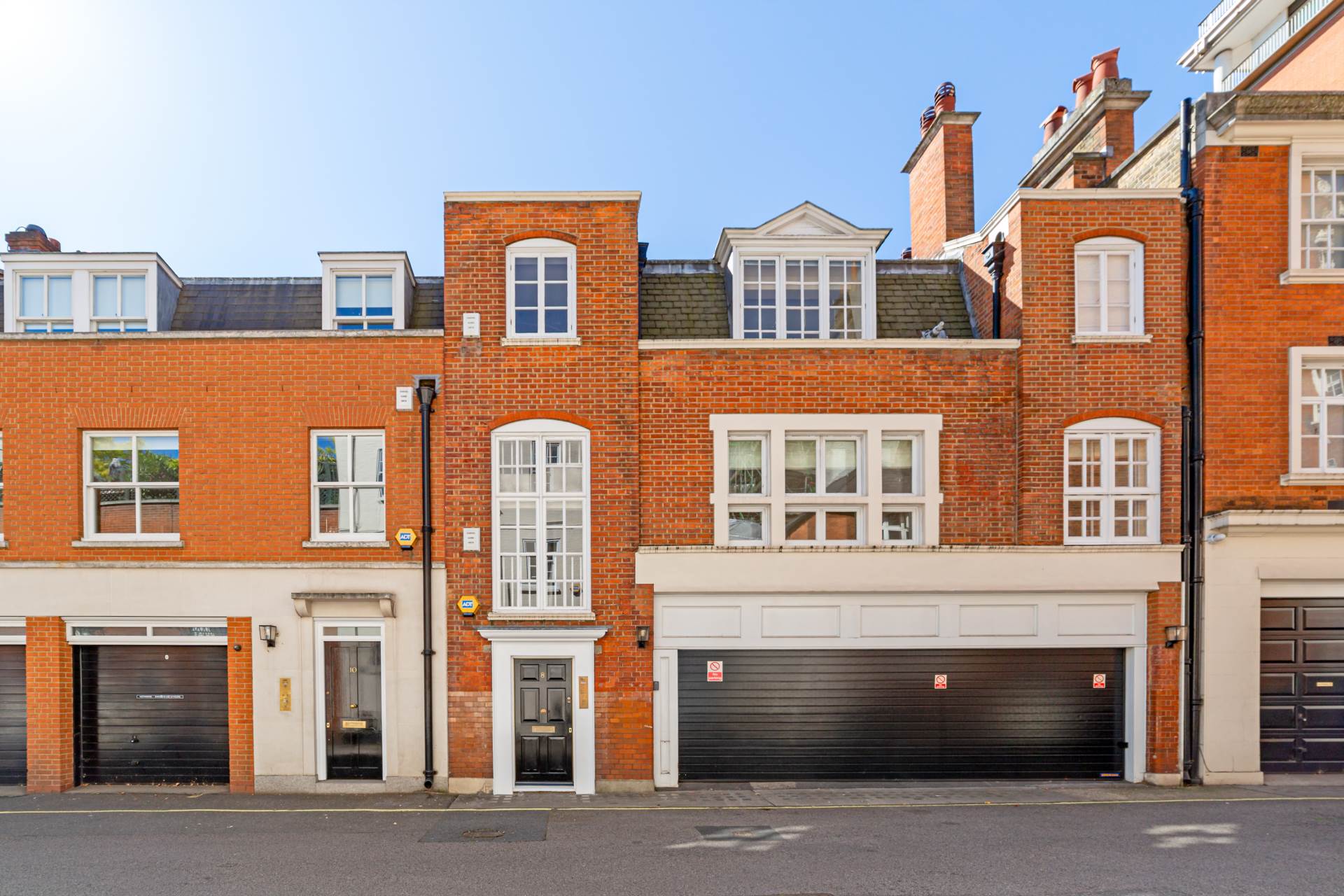Woods Mews, Mayfair, W1, Image 23