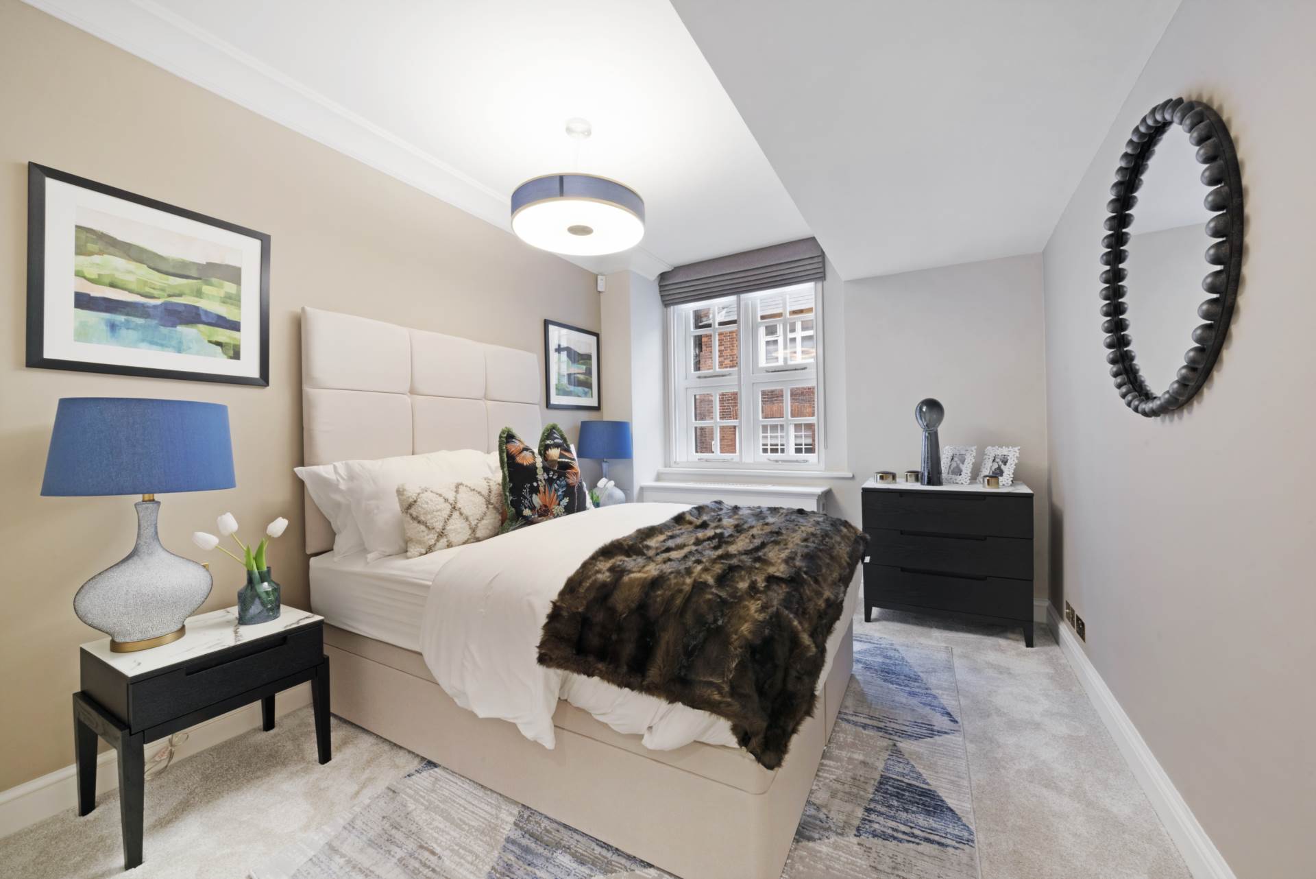 Woods Mews, Mayfair, W1, Image 3