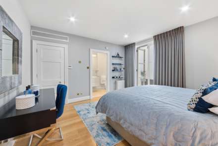 Woods Mews, Mayfair, W1, Image 19