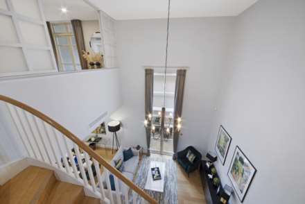 Woods Mews, Mayfair, W1, Image 3