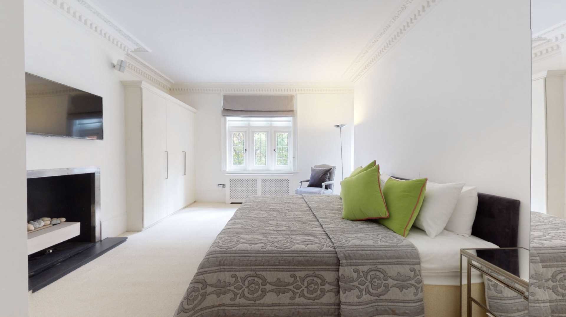 Kensington Court, Kensington, W8, Image 4