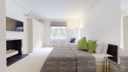 Kensington Court, Kensington, W8, Image 4