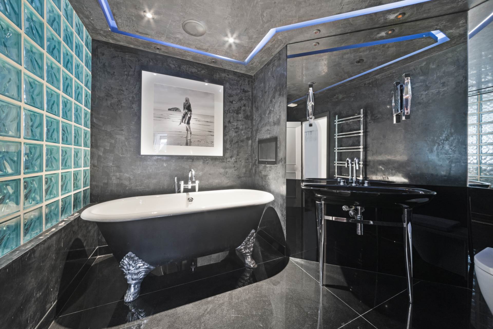 Rutland Court, Rutland Gardens, Knightsbridge, SW7, Image 10