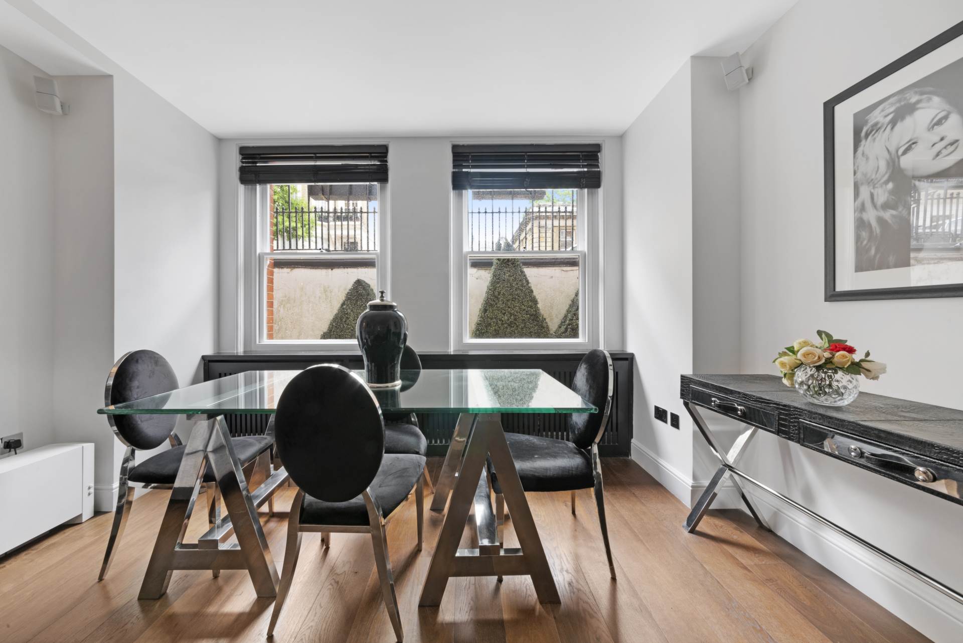 Rutland Court, Rutland Gardens, Knightsbridge, SW7, Image 4