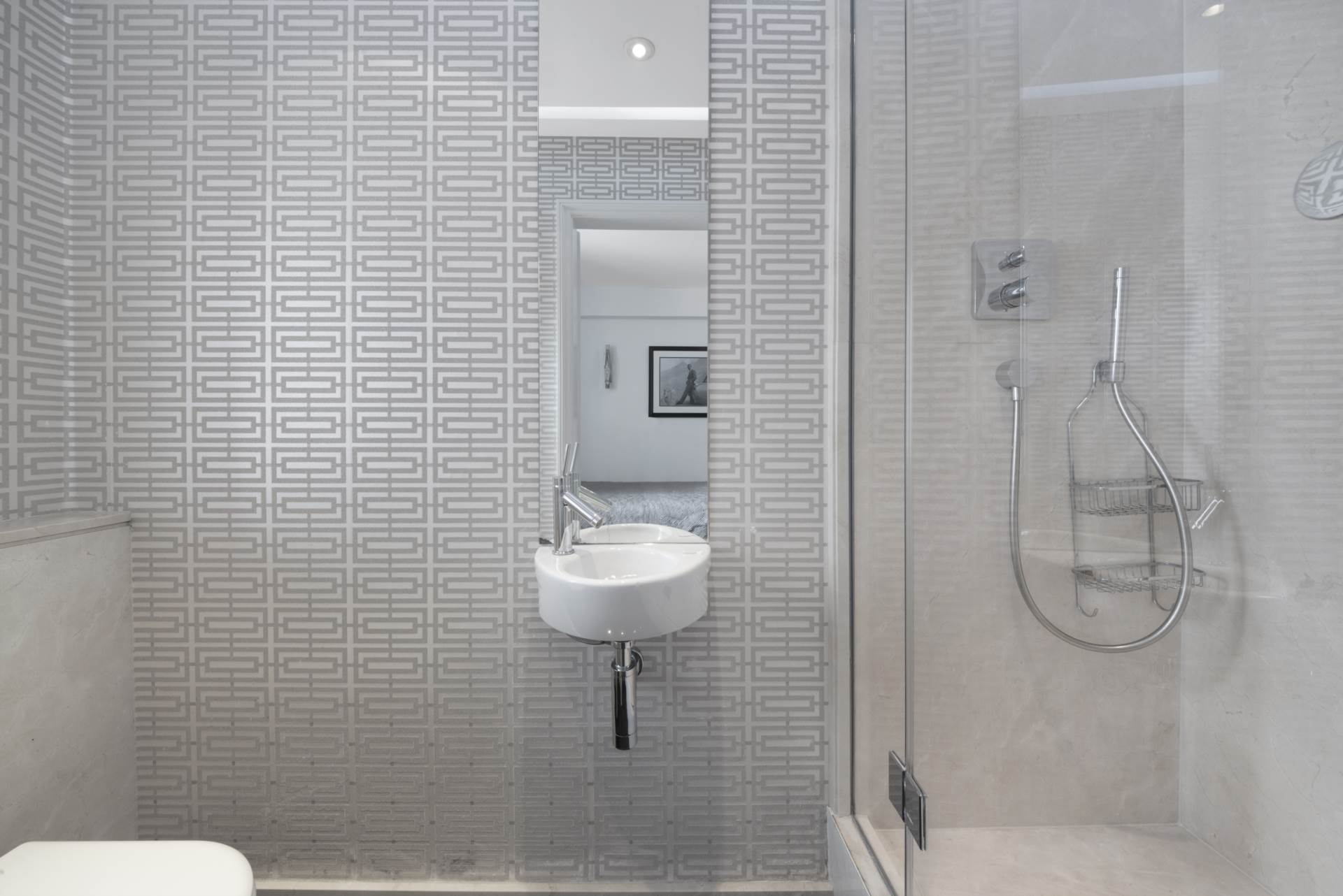 Rutland Court, Rutland Gardens, Knightsbridge, SW7, Image 9