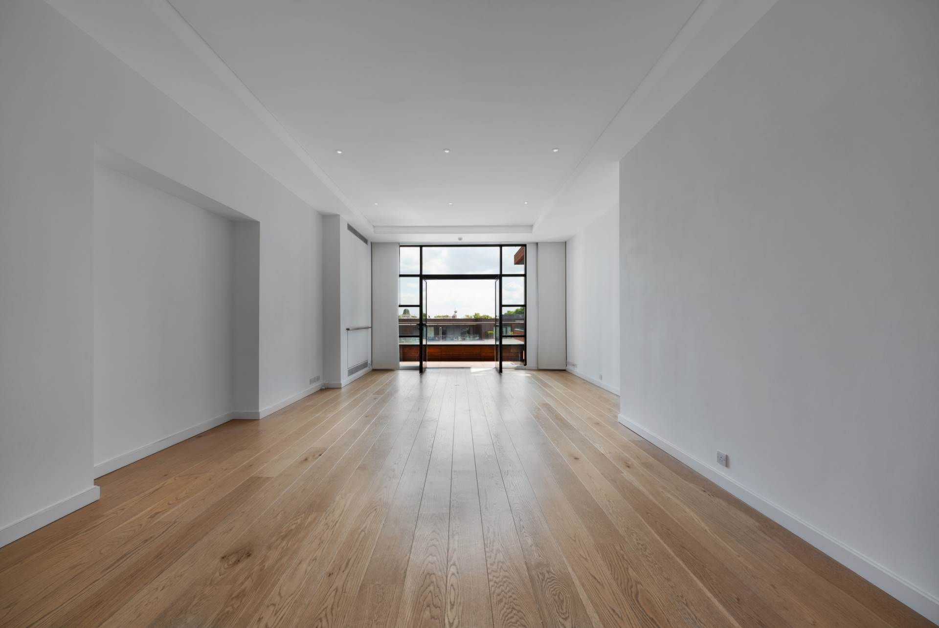 Trevor Square, Knightsbridge, SW7, Image 2