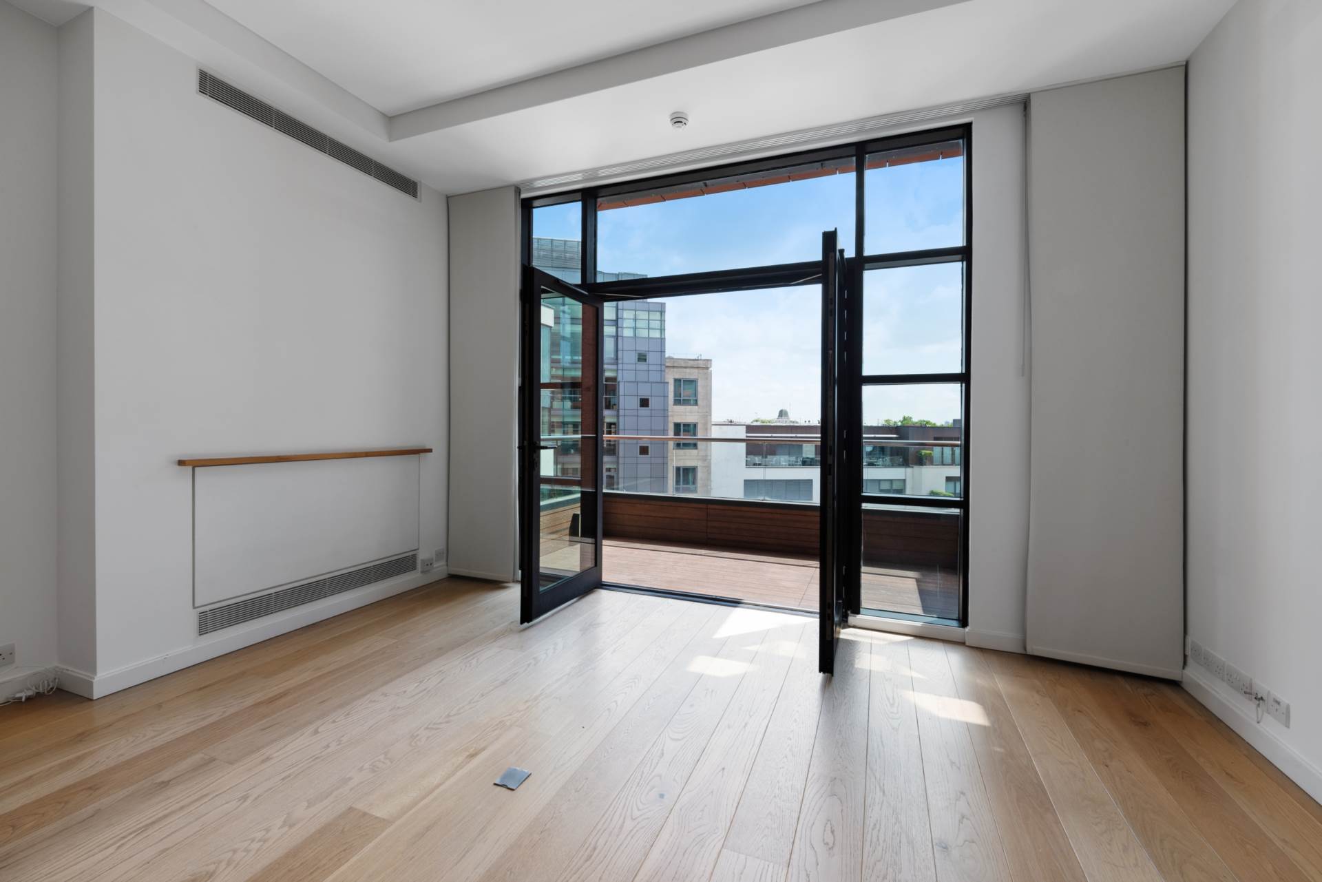 Trevor Square, Knightsbridge, SW7, Image 3