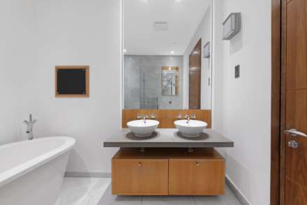 Trevor Square, Knightsbridge, SW7, Image 15
