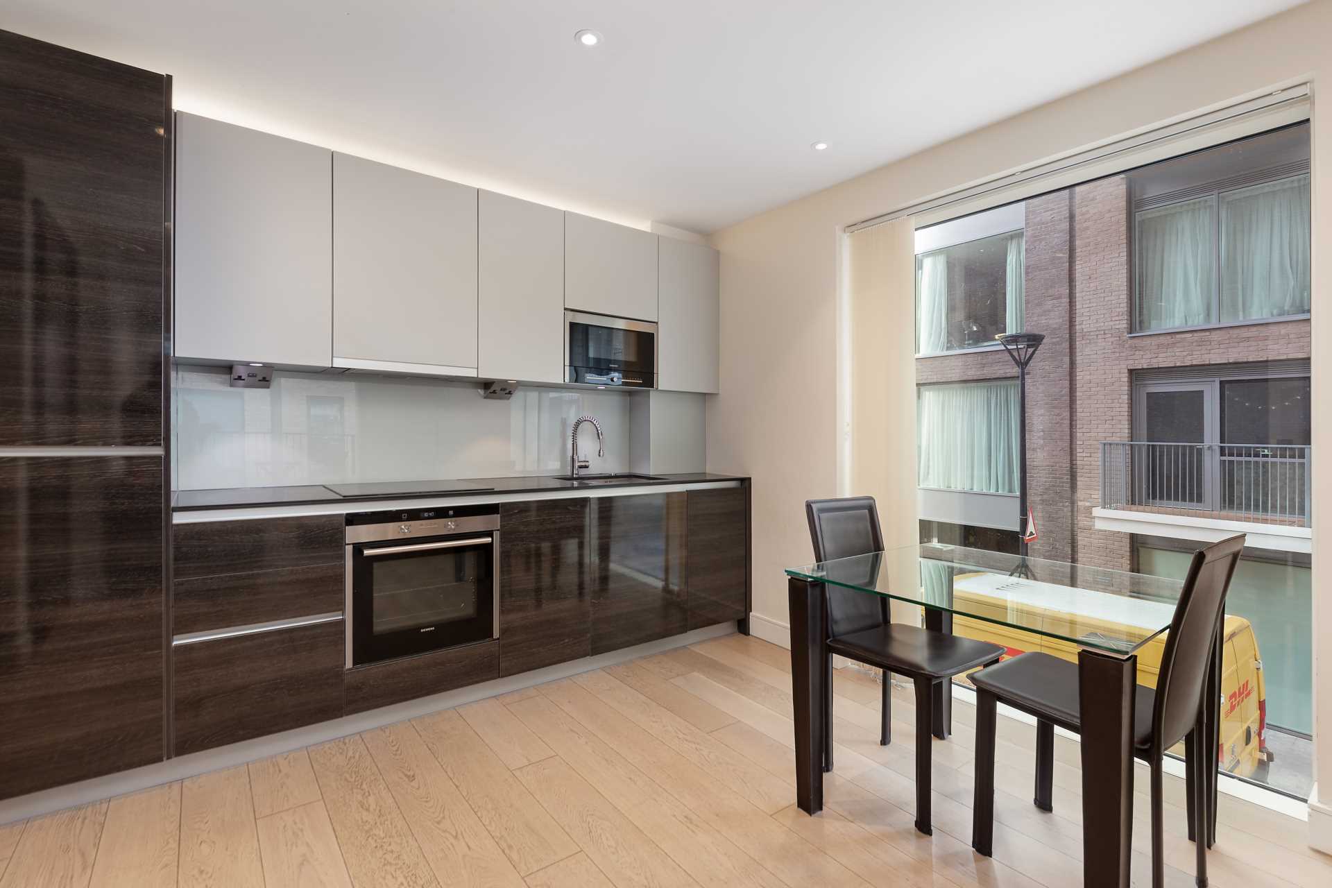 Woodford House, Thurston Road, Chelsea, SW6, Image 4