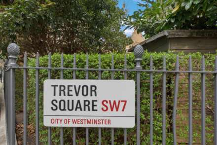 Trevor Square, Knightsbridge, SW7, Image 21