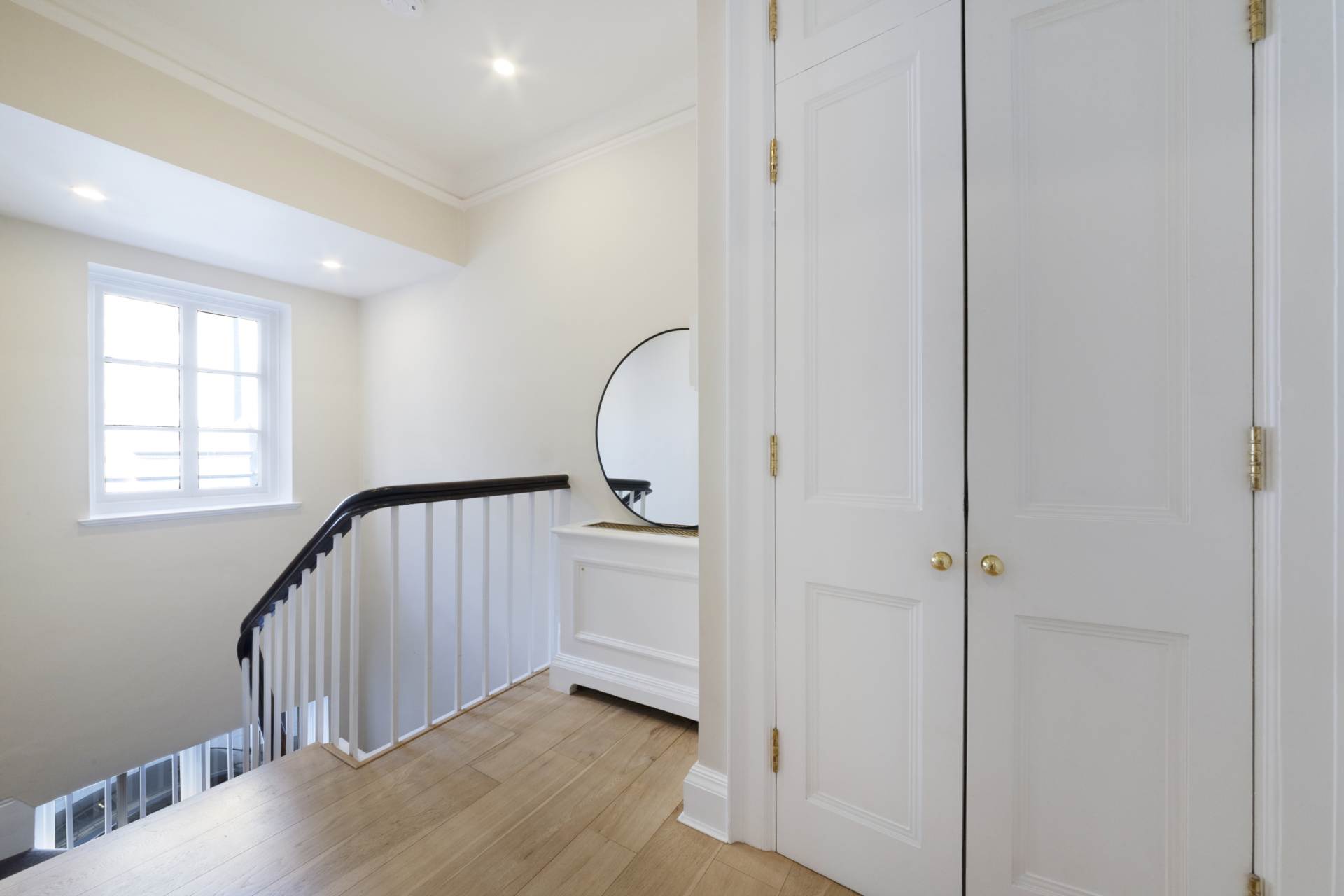 Woods Mews, Mayfair, W1, Image 10