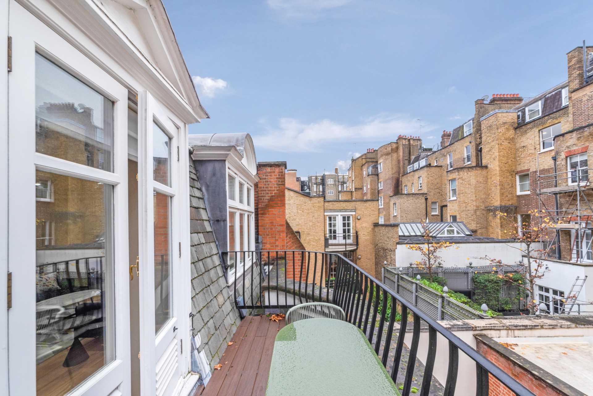 Woods Mews, Mayfair, W1, Image 16
