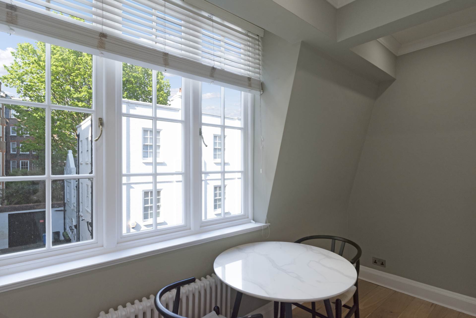 Woods Mews, Mayfair, W1, Image 7