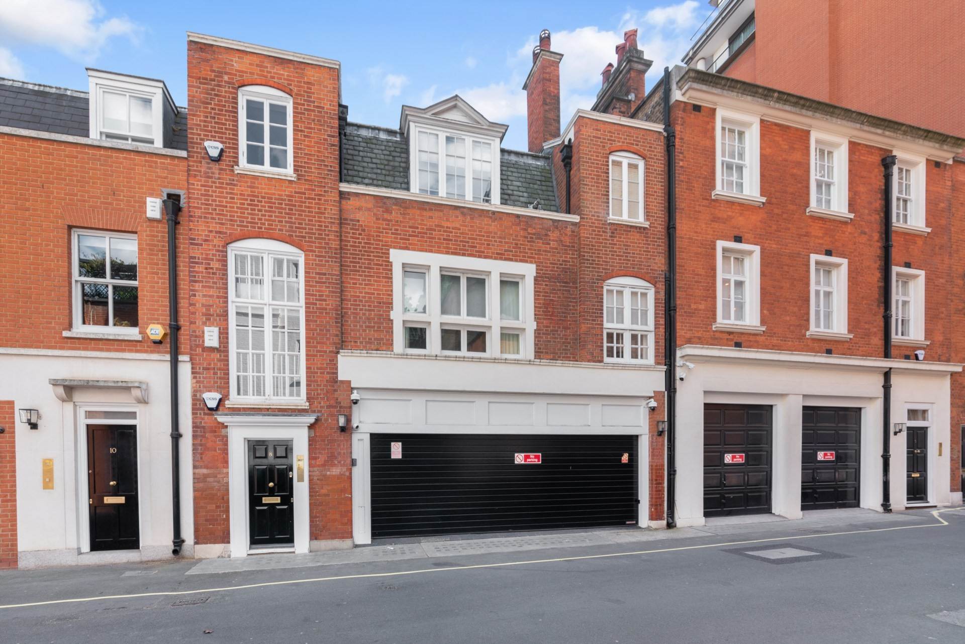 Woods Mews, Mayfair, W1, Image 1