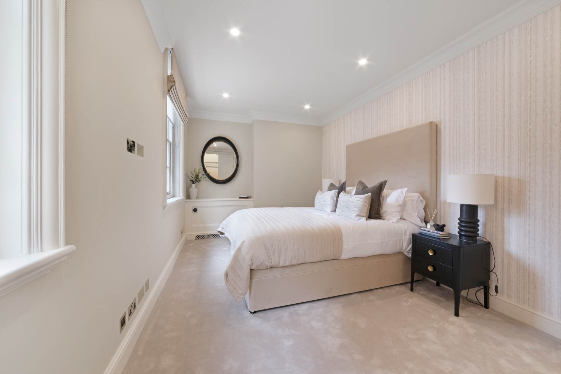Woods Mews, Mayfair, W1, Image 13