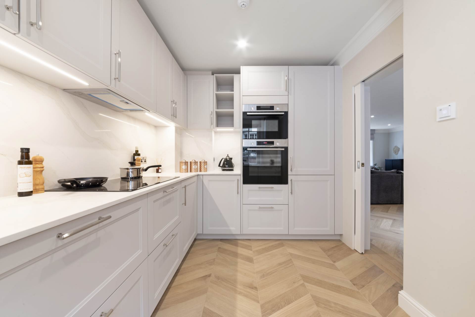 Woods Mews, Mayfair, W1, Image 29