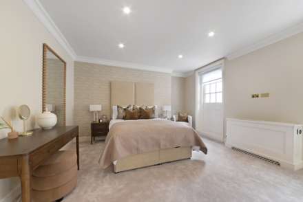 Woods Mews, Mayfair, W1, Image 10