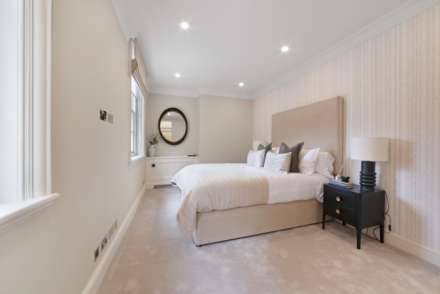 Woods Mews, Mayfair, W1, Image 13