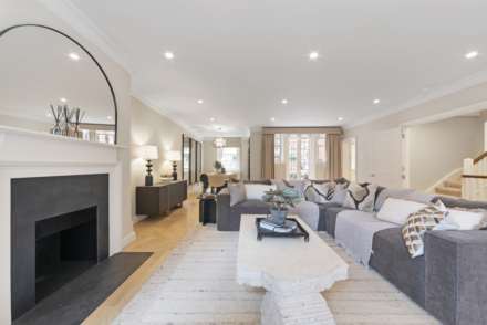 Woods Mews, Mayfair, W1, Image 20