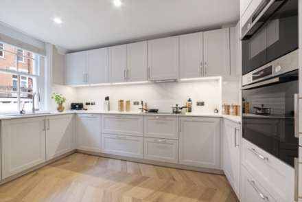 Woods Mews, Mayfair, W1, Image 28