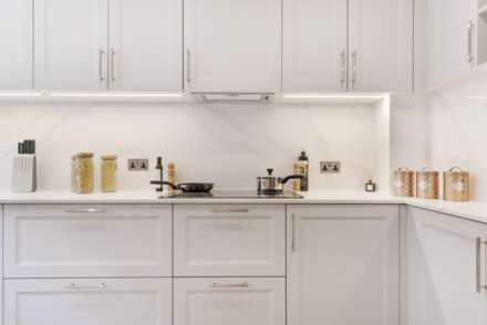 Woods Mews, Mayfair, W1, Image 30