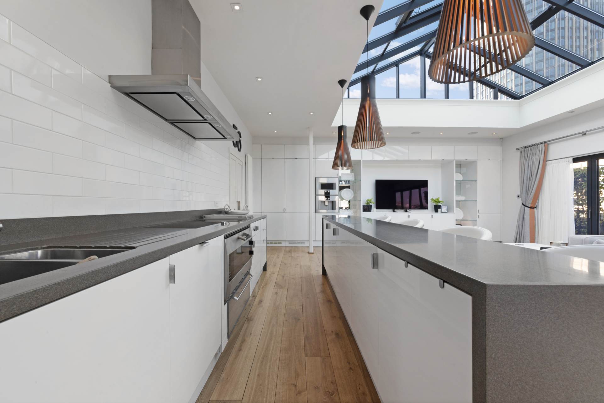 Upper Ground, South Bank, SE1, Image 15