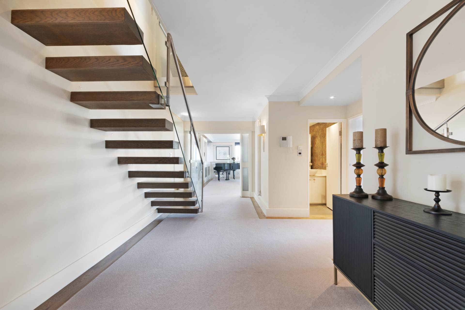 Upper Ground, South Bank, SE1, Image 20