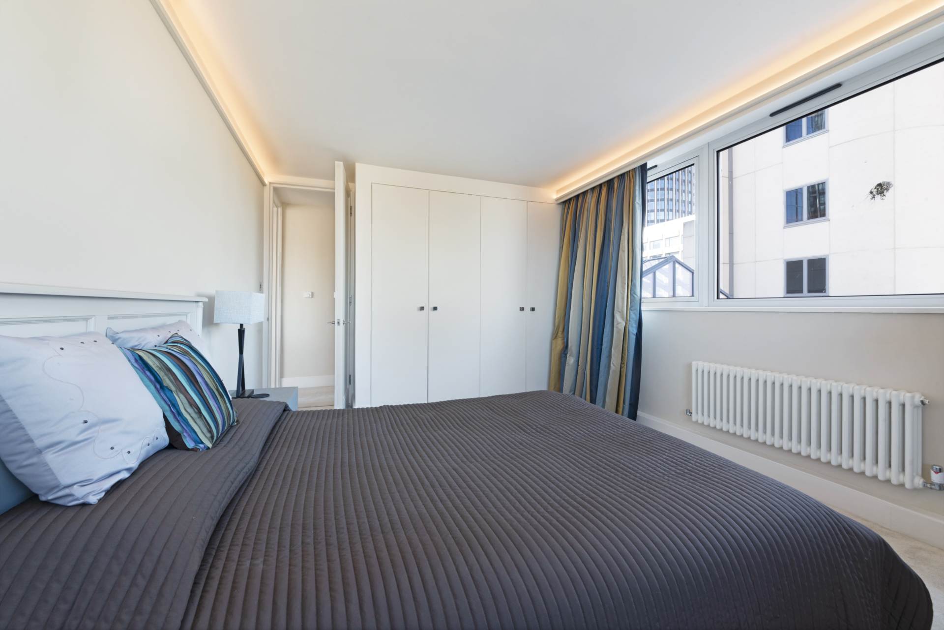 Upper Ground, South Bank, SE1, Image 34
