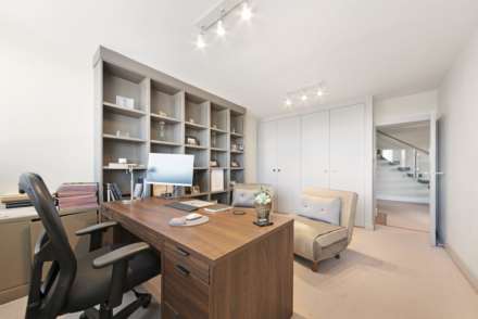 Upper Ground, South Bank, SE1, Image 30