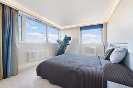 Upper Ground, South Bank, SE1, Image 33