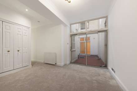 St. Georges Square, Pimlico, SW1, Image 7