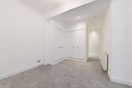St. Georges Square, Pimlico, SW1, Image 9