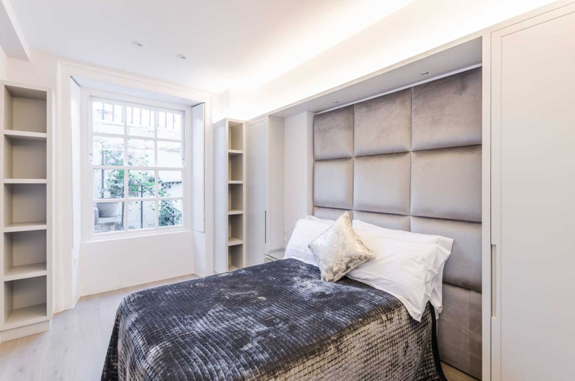 Bryanston Mews East, Marylebone, W1, Image 6