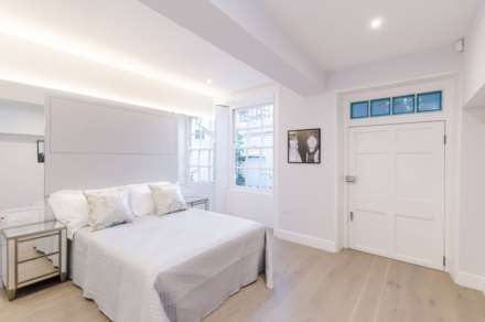 Bryanston Mews East, Marylebone, W1, Image 4