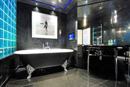 Rutland Court, Rutland Gardens, Knightsbridge, SW7, Image 9