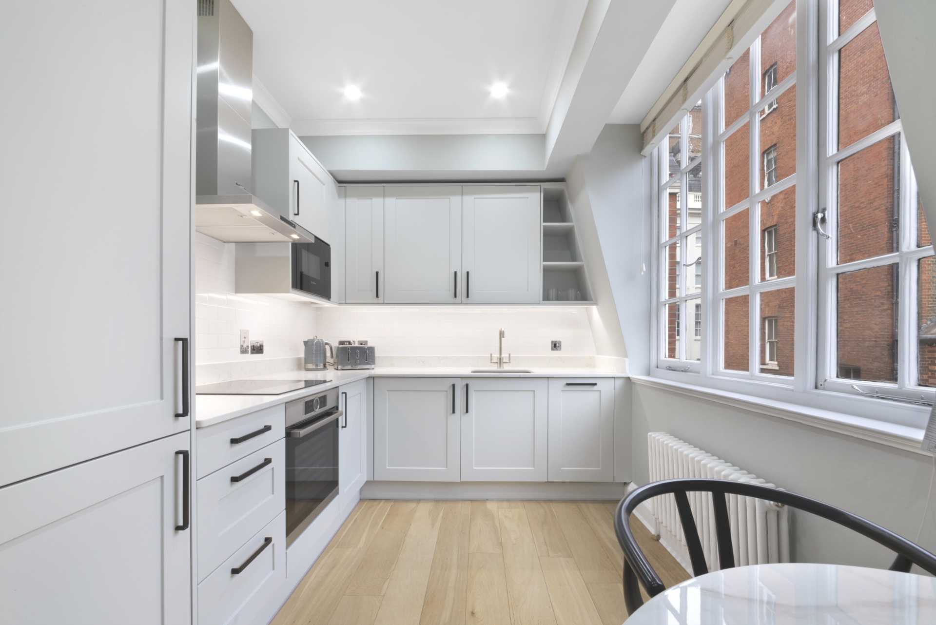 Woods Mews, Mayfair, W1, Image 8