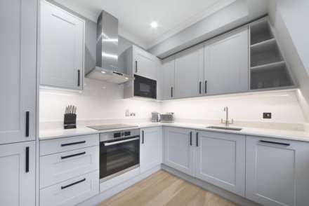 Woods Mews, Mayfair, W1, Image 10