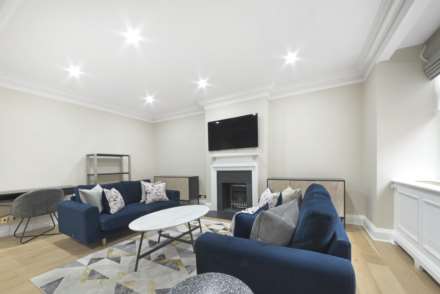 Woods Mews, Mayfair, W1, Image 5