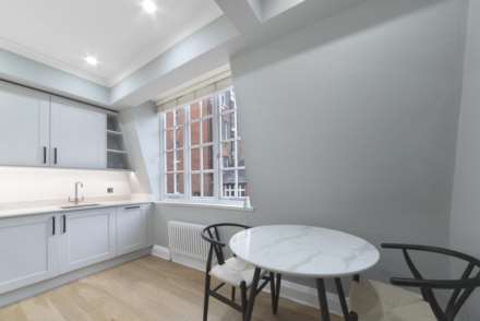 Woods Mews, Mayfair, W1, Image 9