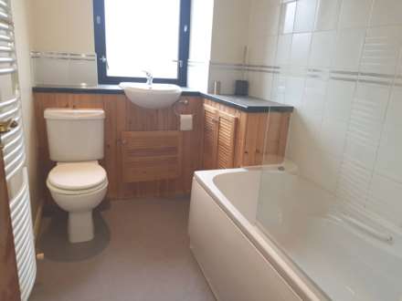 Durward Court, Glasgow, Image 4