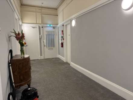 Queens Drive, Queens Park, Image 9
