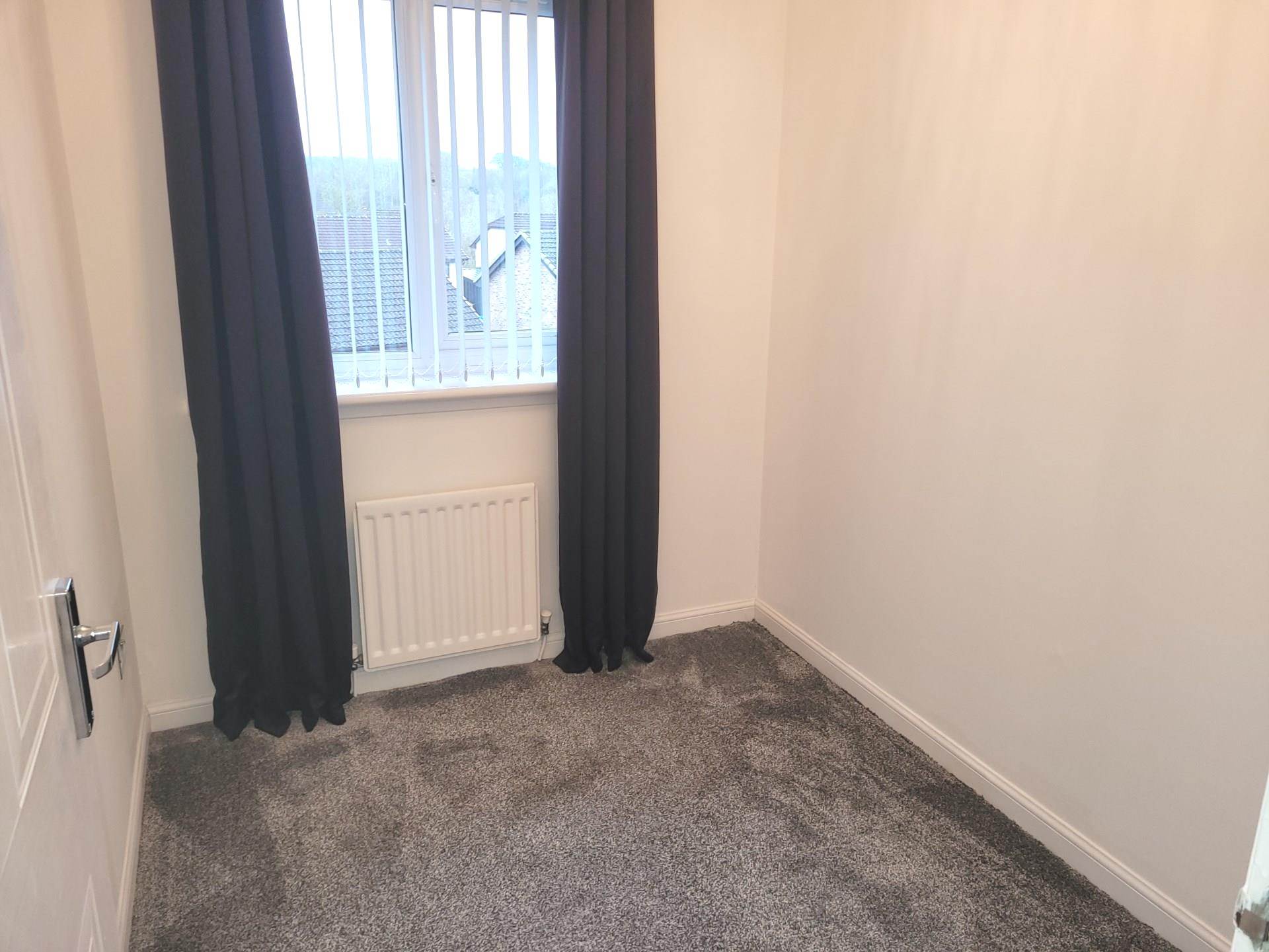 Glendoik Place, Newton Mearns, Image 8