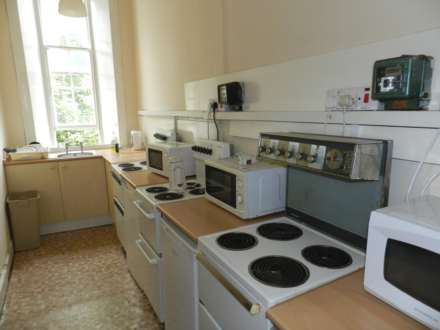 Property For Rent Queens Drive, Queenspark, Glasgow