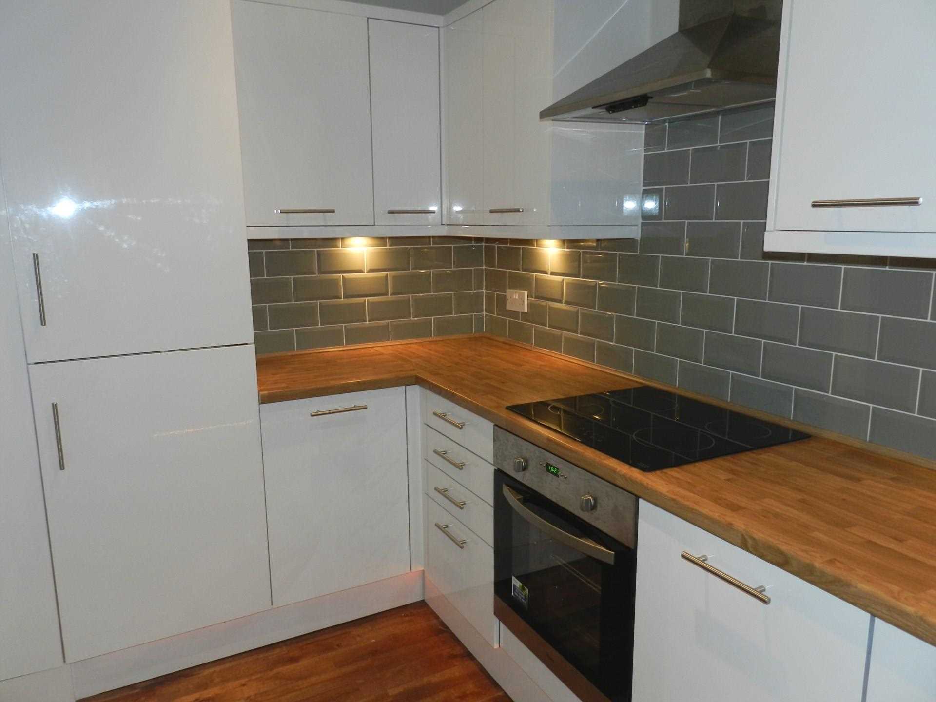 Waverley Gardens, Shawlands, Image 3