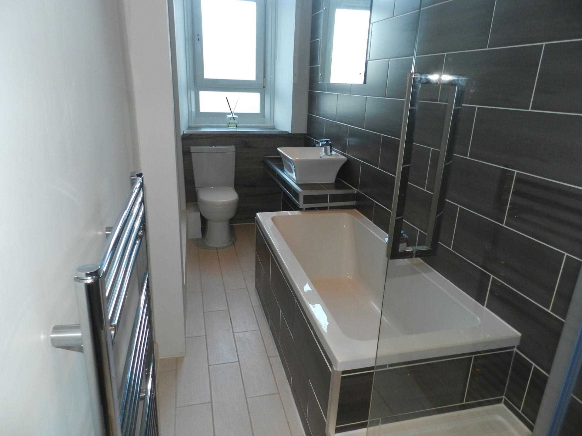 Waverley Gardens, Shawlands, Image 4