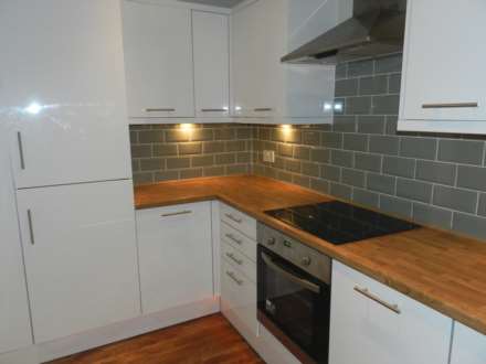 Waverley Gardens, Shawlands, Image 3