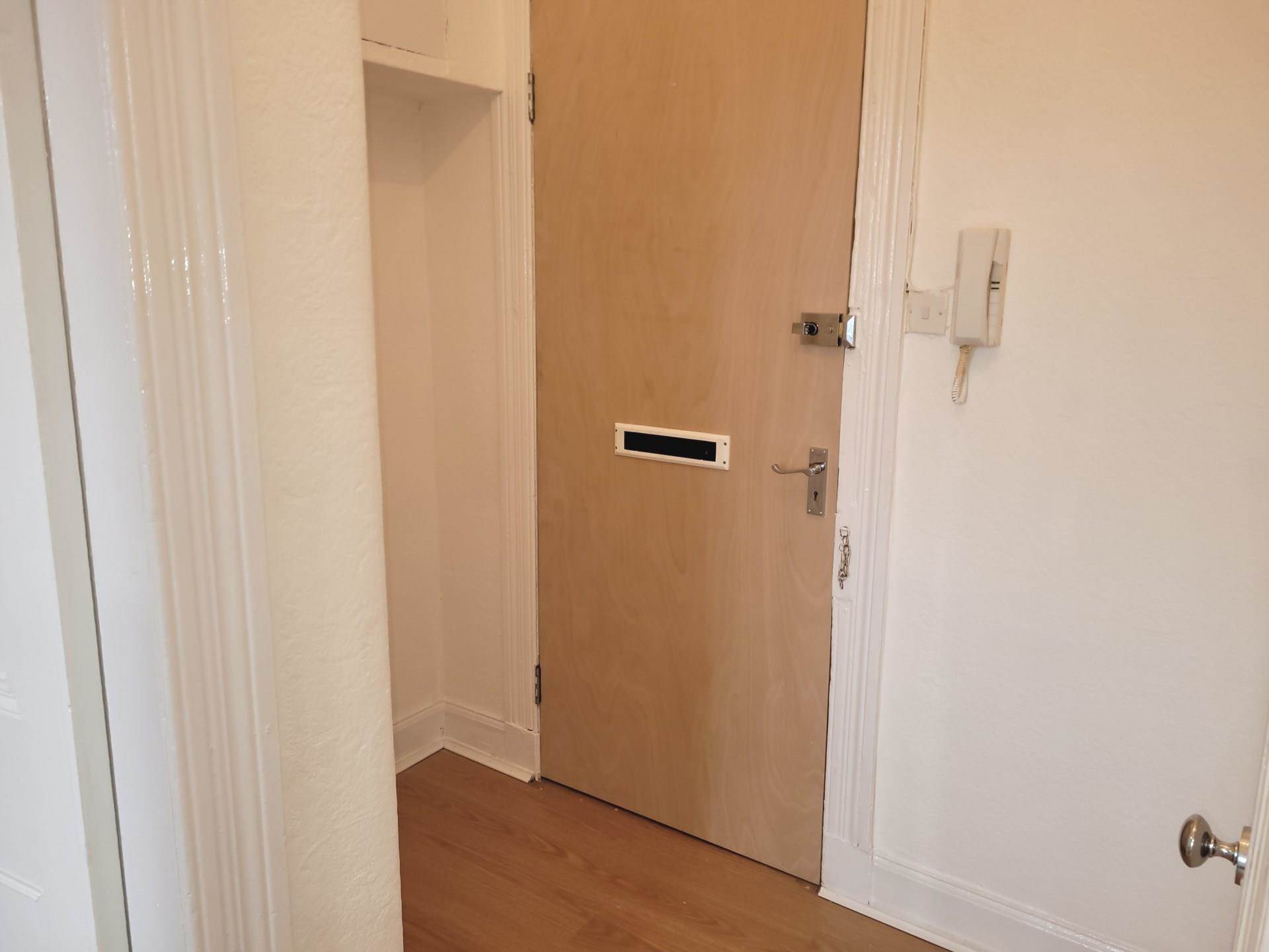 14 Niddrie Road, Glasgow, Image 7